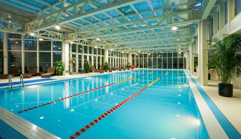 Doubletree By Hilton Beijing Hotel Exterior photo