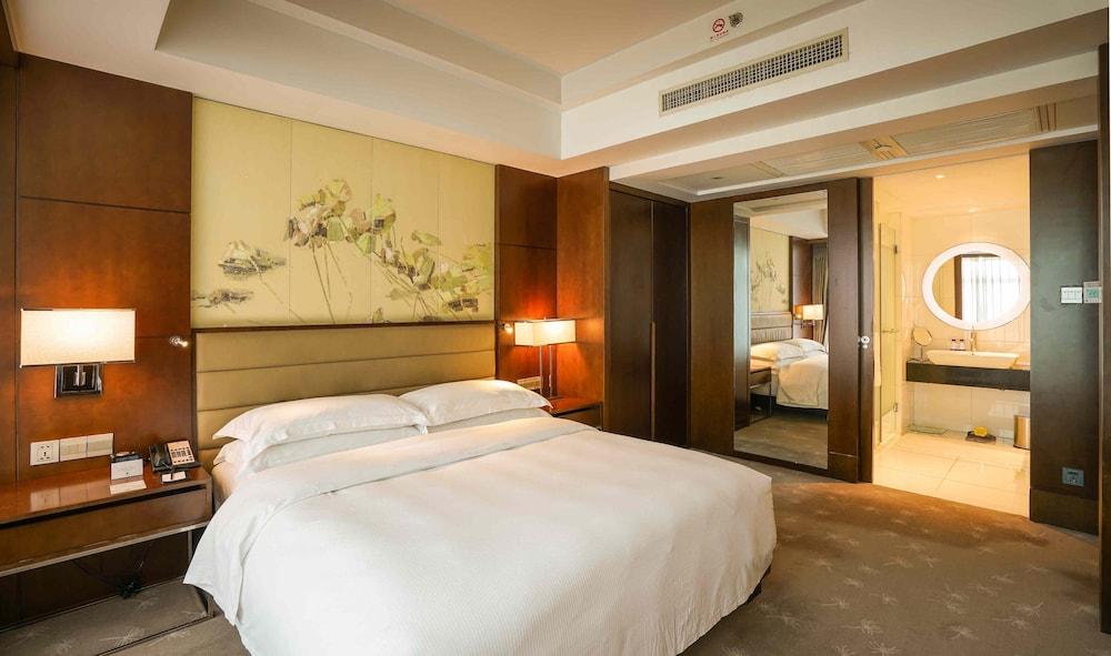 Doubletree By Hilton Beijing Hotel Exterior photo