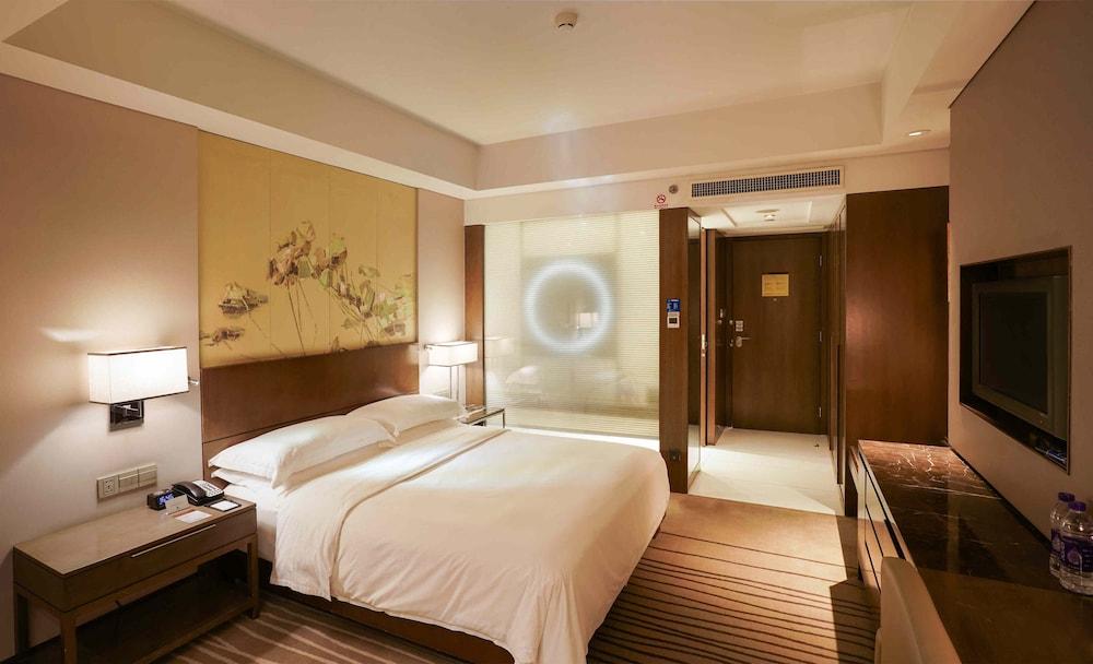Doubletree By Hilton Beijing Hotel Exterior photo