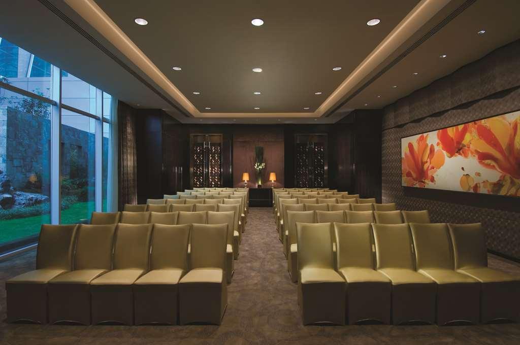 Doubletree By Hilton Beijing Hotel Facilities photo